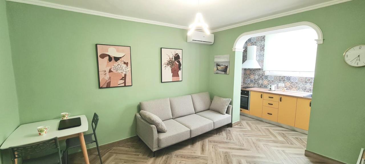 Appartement 2V1 - Blloku Zy à Tirana Extérieur photo
