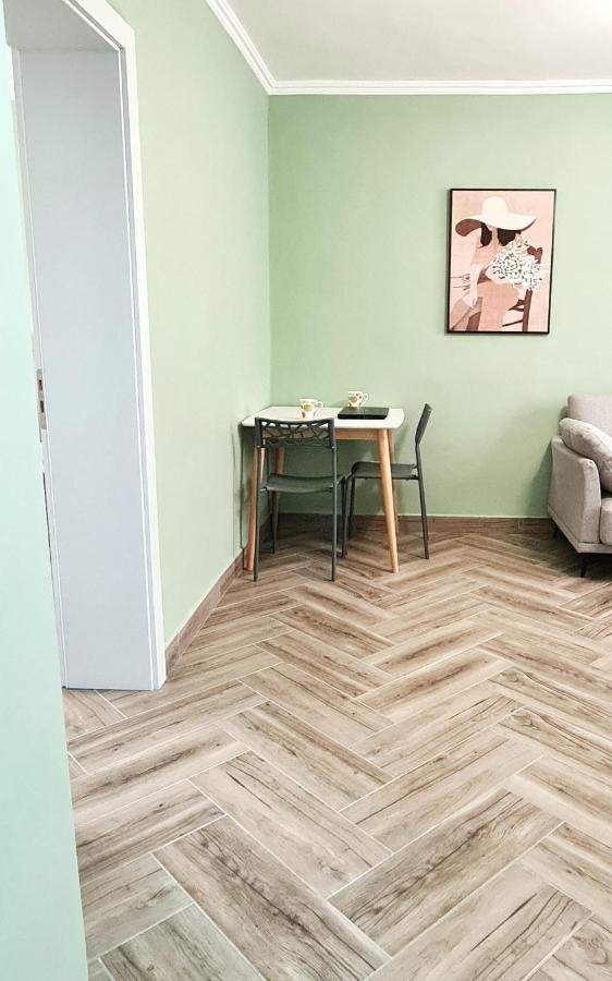 Appartement 2V1 - Blloku Zy à Tirana Extérieur photo